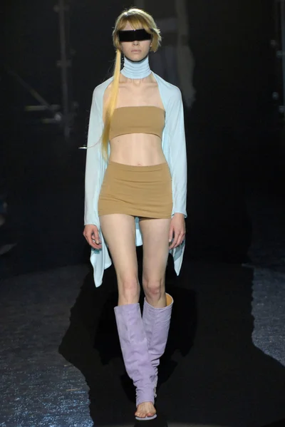 Look 9